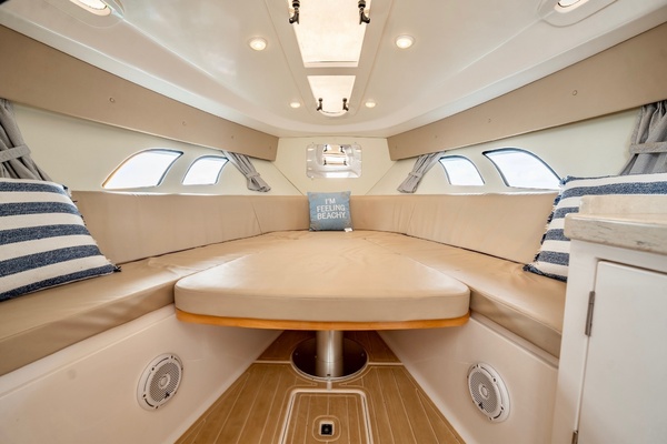 Legacy 40ft Intrepid Yacht For Sale