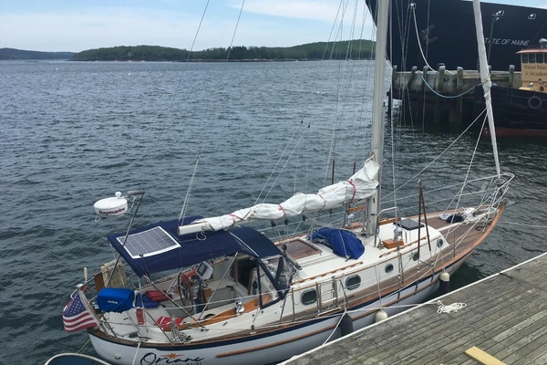 Oriane 37ft Pacific Seacraft Yacht For Sale
