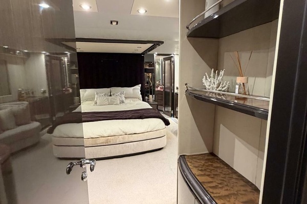 Master Suite 1