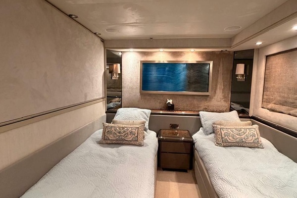 Twin  Suite 2