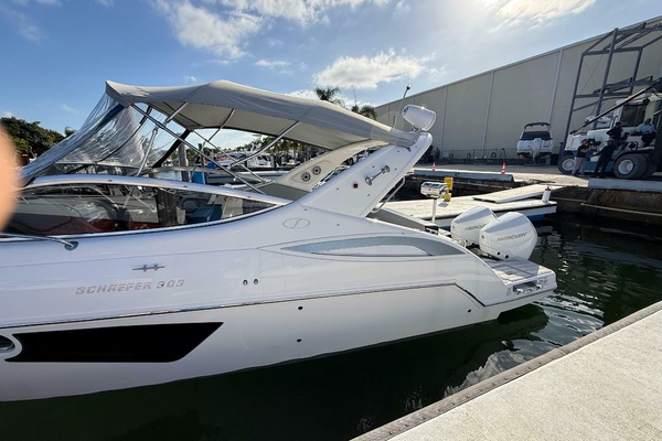 32ft Schaefer Yacht For Sale