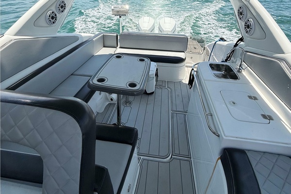 32ft Schaefer Yacht For Sale