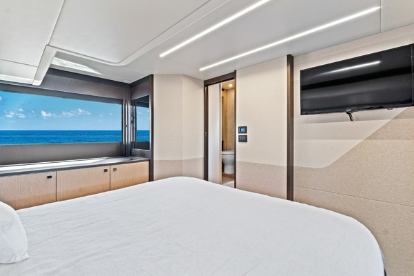 Joans Rondevous 52ft Absolute Yacht For Sale
