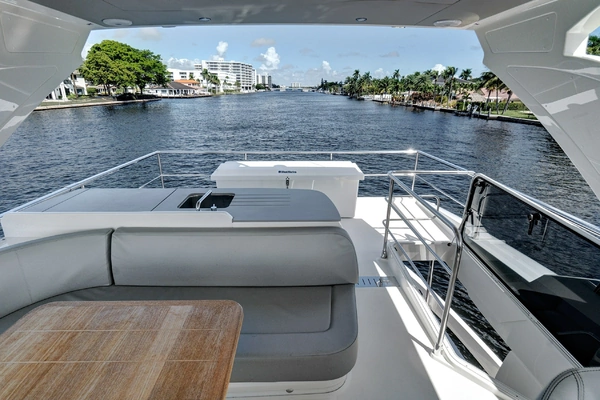 Absolute 52 Fly Yacht For Sale