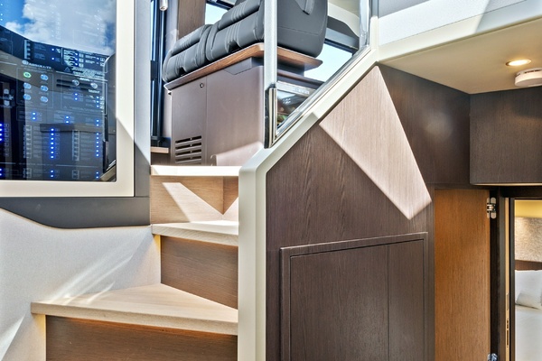 Joans Rondevous 52ft Absolute Yacht For Sale