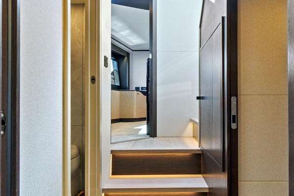 Joans Rondevous 52ft Absolute Yacht For Sale