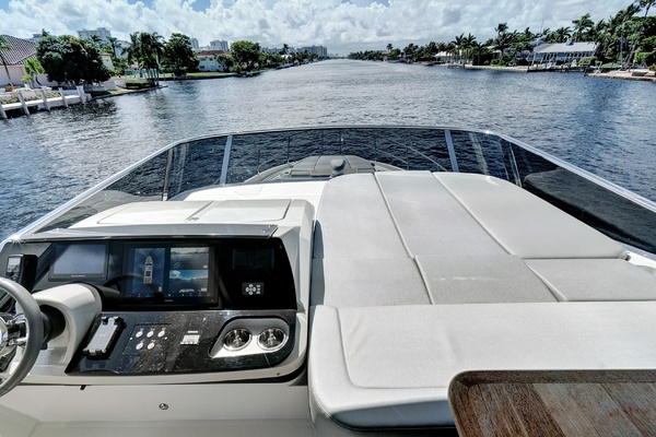 Joans Rondevous 52ft Absolute Yacht For Sale