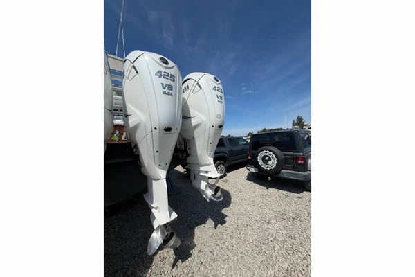 Regulator 41 Yacht For Sale