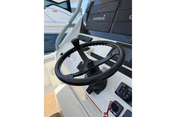 41ft Regulator Yacht For Sale