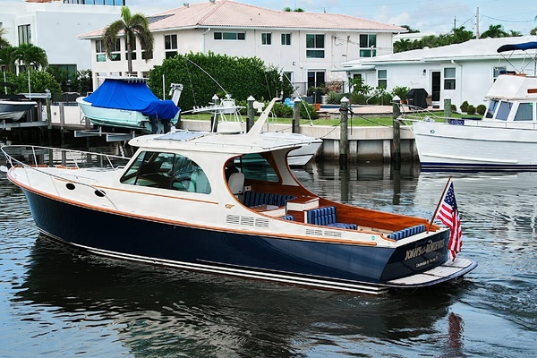 Joan s LiL Rondevous 37ft Hinckley Yacht For Sale