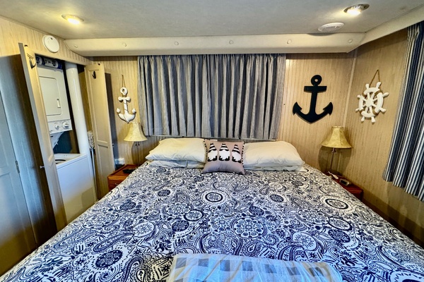 Parotte Head 50ft Gibson Yacht For Sale