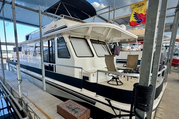 50-ft-Gibson-2003-5000-Parotte Head Iuka Mississippi United States  yacht for sale
