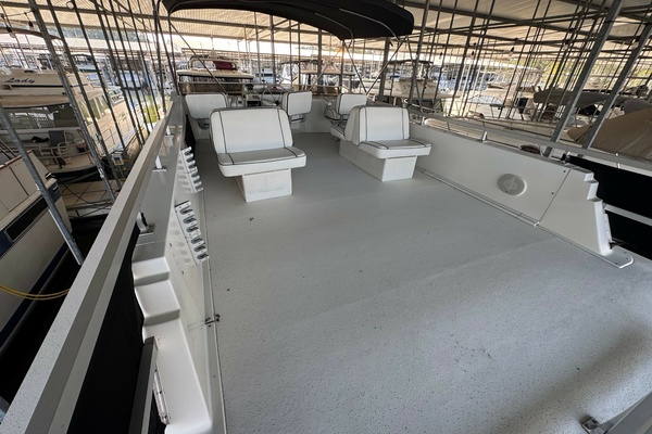 Parotte Head 50ft Gibson Yacht For Sale