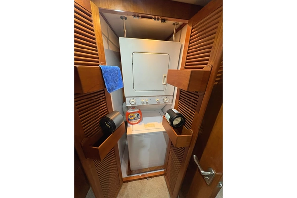 Symbol 50 Pilothouse Yacht For Sale