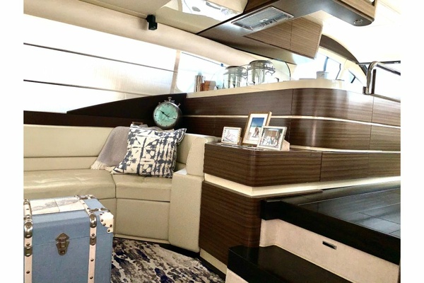 60ft Azimut Yacht For Sale