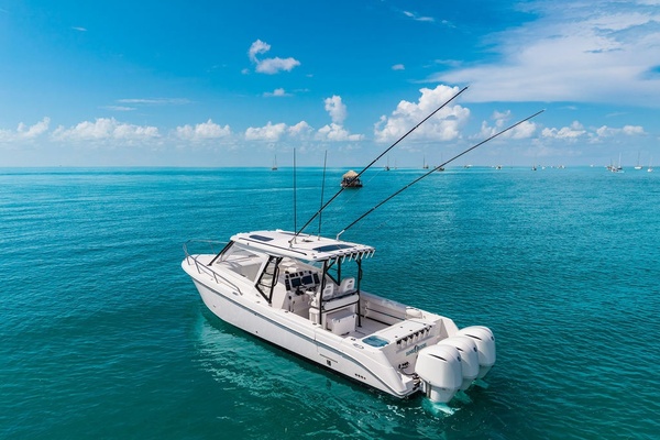 35ft Everglades Yacht For Sale