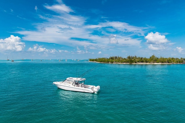 35ft Everglades Yacht For Sale