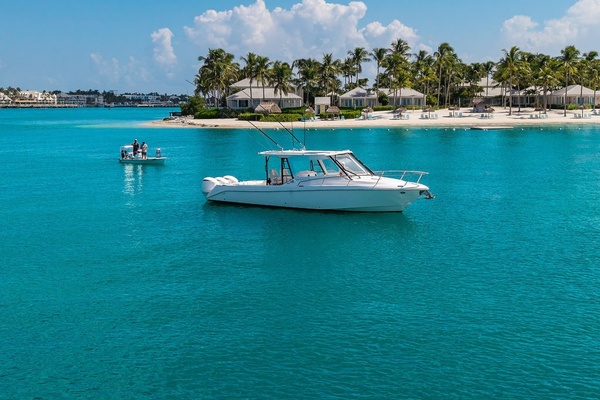 35ft Everglades Yacht For Sale