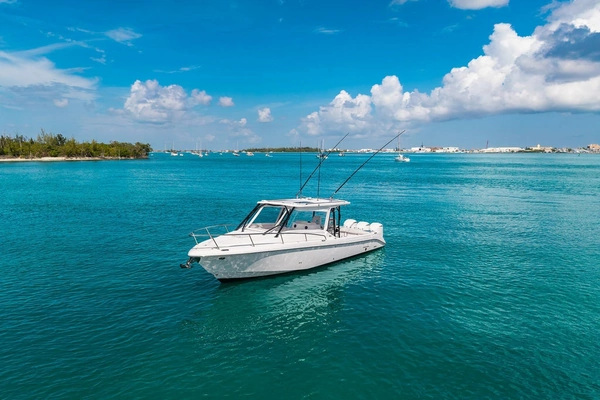 Everglades  Yacht For Sale