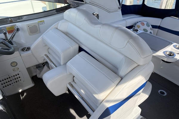 31ft Formula Yacht For Sale