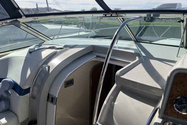 31ft Formula Yacht For Sale