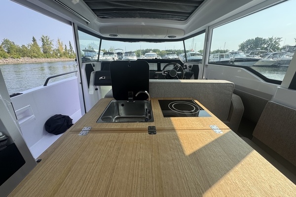 37ft Axopar Yacht For Sale