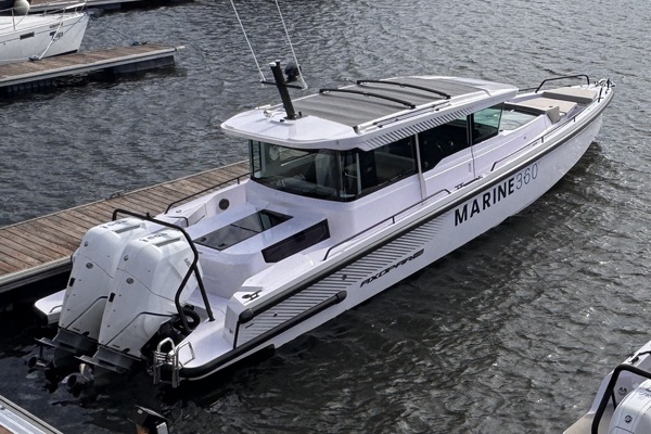 37ft Axopar Yacht For Sale