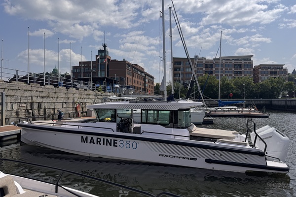 37ft Axopar Yacht For Sale