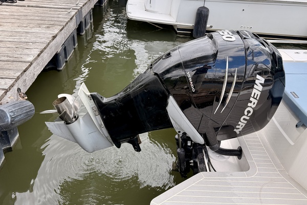 28ft Axopar Yacht For Sale