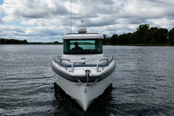 28ft Axopar Yacht For Sale