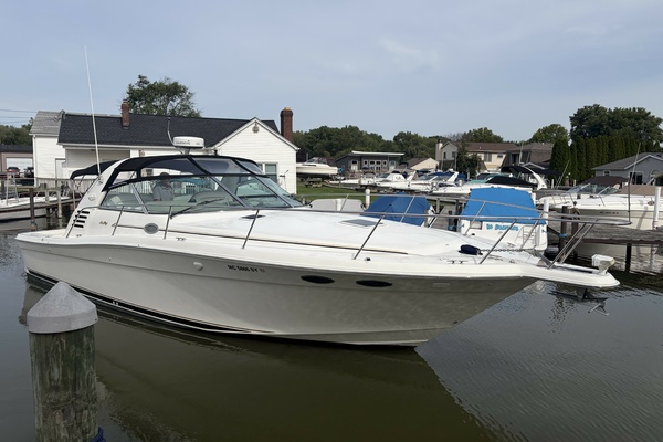 37ft Sea Ray Yacht For Sale