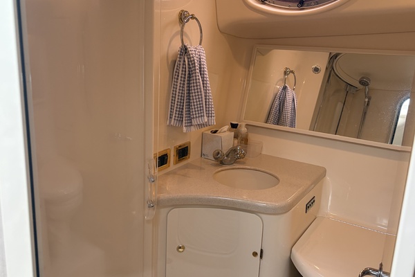 37ft Sea Ray Yacht For Sale