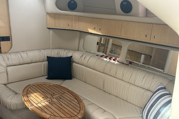 37ft Sea Ray Yacht For Sale