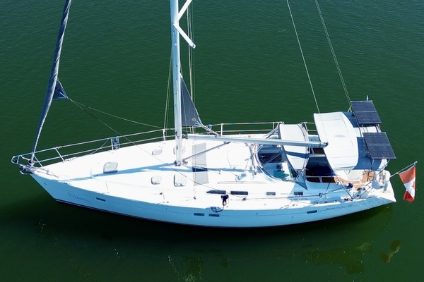 42ft Beneteau Yacht For Sale