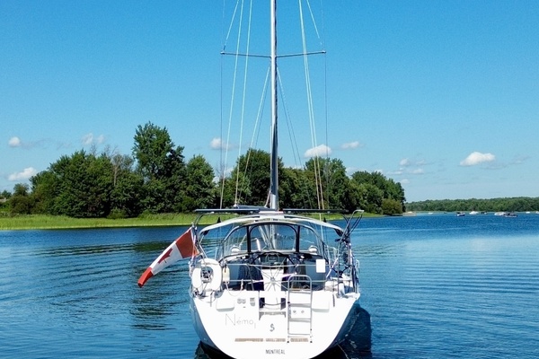 42ft Beneteau Yacht For Sale