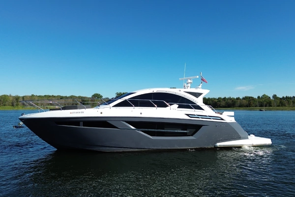 Cruisers Yachts 50 Cantius Yacht For Sale