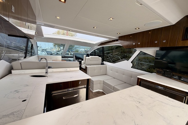 50ft Cruisers Yachts Yacht For Sale