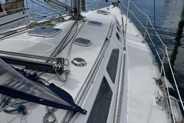 2000 Catalina 400 Mark II