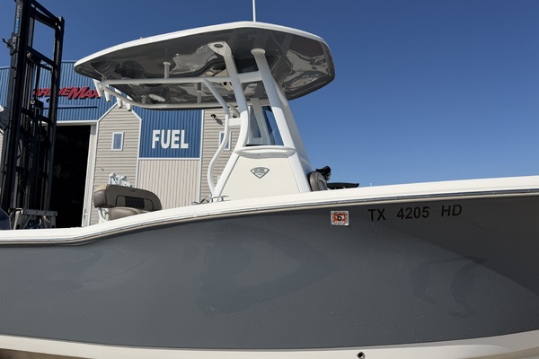 D amp D 24ft Tidewater Yacht For Sale
