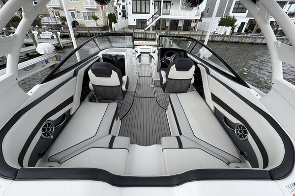 24ft Yamaha Boats Yacht For Sale