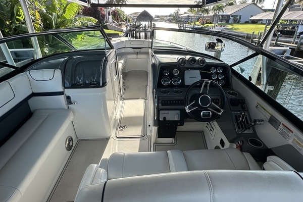 31ft Formula Yacht For Sale