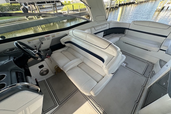 31ft Formula Yacht For Sale
