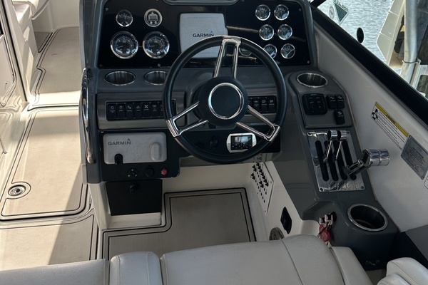 31ft Formula Yacht For Sale