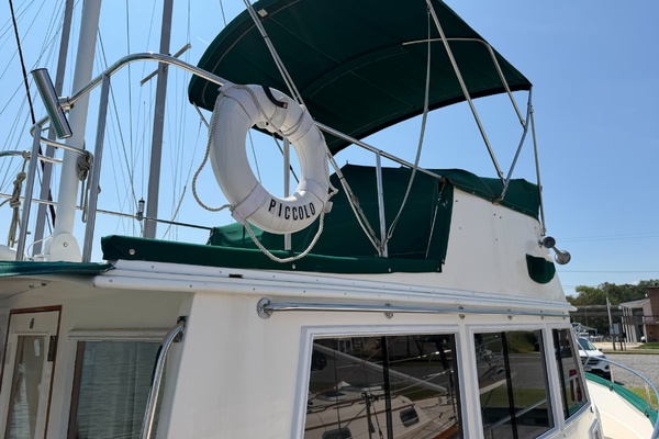 Piccolo 32ft Grand Banks Yacht For Sale