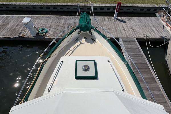Piccolo 32ft Grand Banks Yacht For Sale