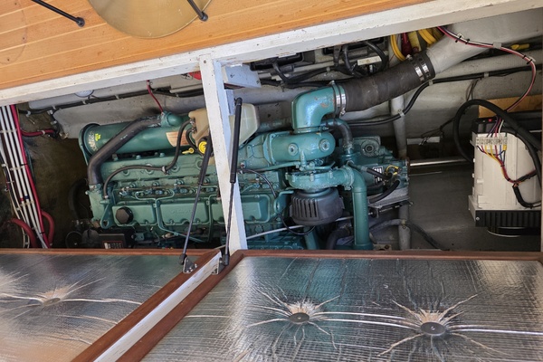 both engine hatches