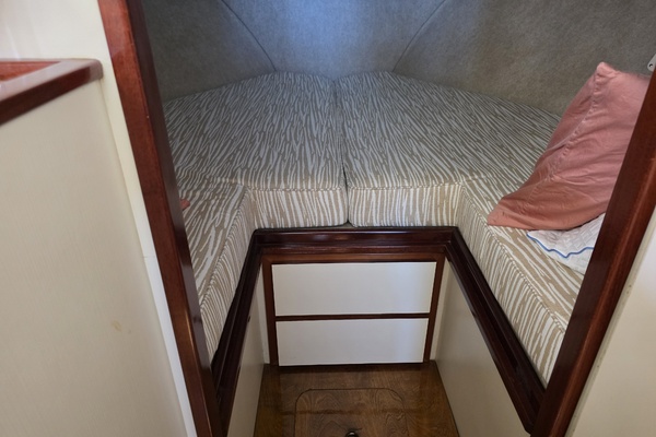front cabin