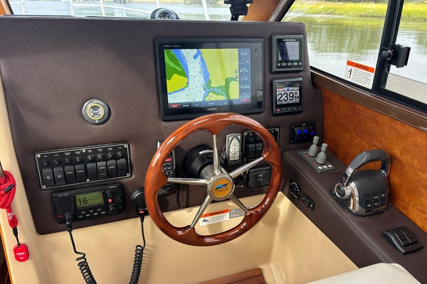 MARGARET ADELE 32ft Cutwater Yacht For Sale