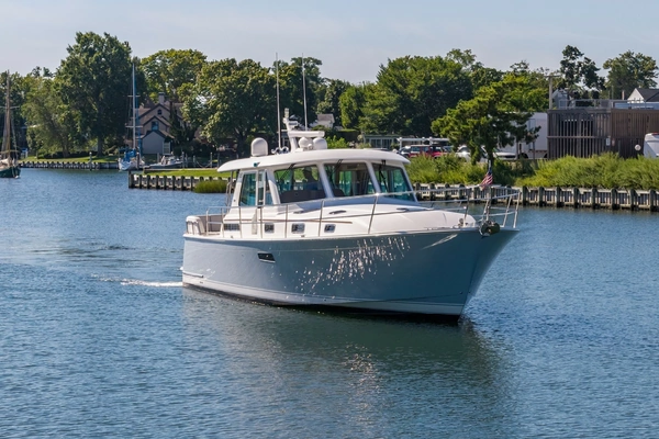48-ft-Sabre-2021-48 Salon Express-Miss Maggie Greenport New York United States  yacht for sale