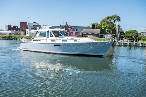 Miss Maggie 48ft Sabre Yacht For Sale